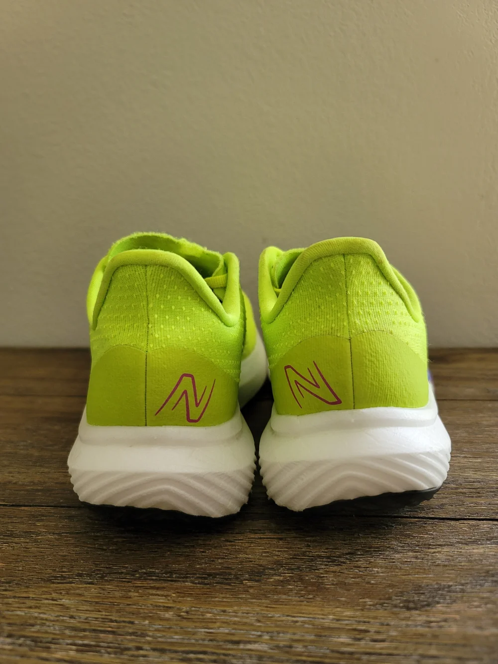 New Balance Fuelcell Women's Neon Lime Running Sneakers